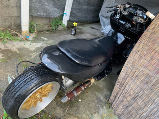 スカイフェイブ 改造車 エンジン掛かります。