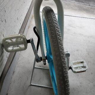 一輪車　小学校高学年　使用品　スタンドつきの画像
