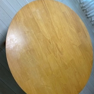 ダイニングテーブル  円形  円卓   お譲りします