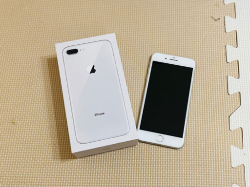 iPhone 8plus 64G シルバー SIMフリー