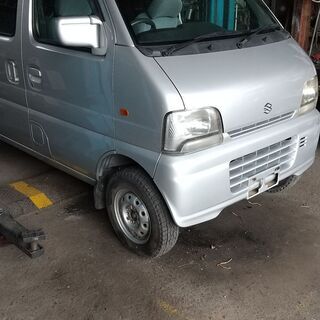 スズキ エブリイ 5MT 4WD 