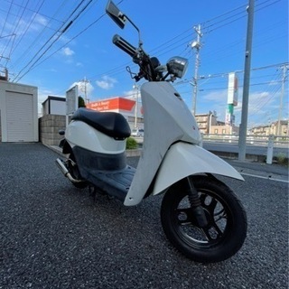 ホンダ　トゥデイ　白　改造アリ