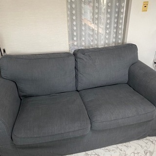 取引完了。終了です。IKEA イケアのソファー　濃いグレー　エー...