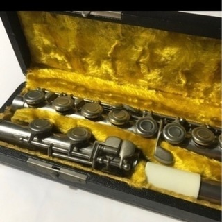 HERNALSのフルートの画像