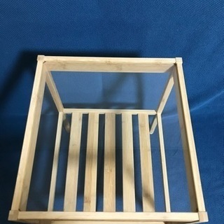 IKEA イケア　サイドテーブル　ガラステーブル　ネスナの画像