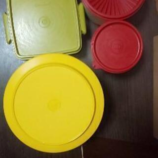 4️⃣ブランド品の昭和レトロタッパー５個の画像