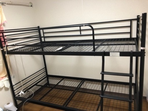 美品二段ベッド