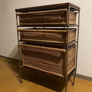 アジアンシェルフ