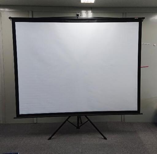 プロジェクタースクリーン 100型