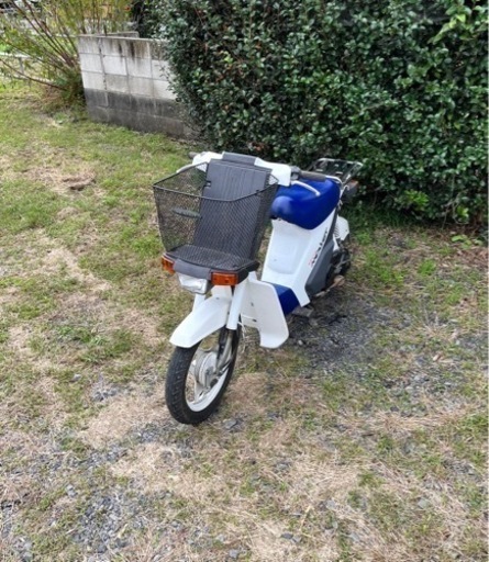 46.  スズキ　スーパーモレ　原付　バイク　50cc   車体