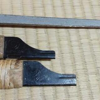 のこぎりの柄の画像