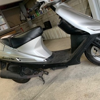 スズキ　アドレスV100の画像