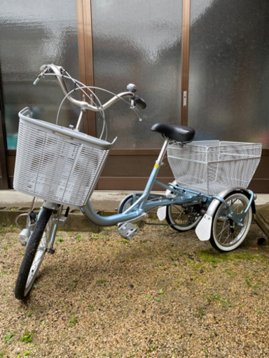 ブリヂストンの三輪自転車（美品）