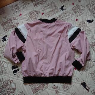 160サイズ。ジャンバーの画像