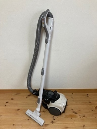 SHARPサイクロン掃除機