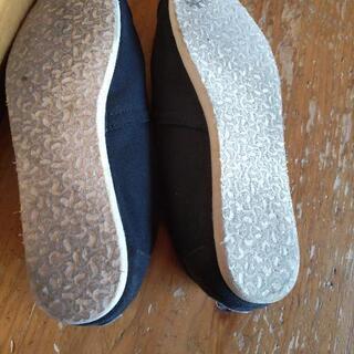 値下げ！TOMS トムス　美品の画像