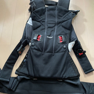 抱っこ紐　ベビービョルン　ワンカイの画像