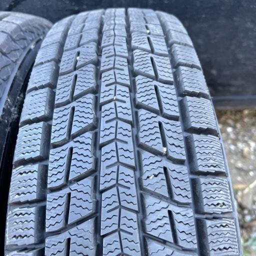 新車外し　DUNLOP SJ8 175/80R16 スタッドレス  タイヤ　ジムニーなど