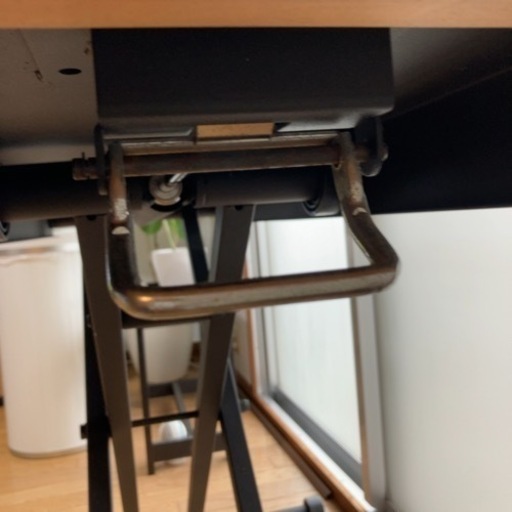 【美品】昇降式テーブル