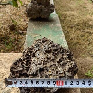 溶岩石　2番の画像
