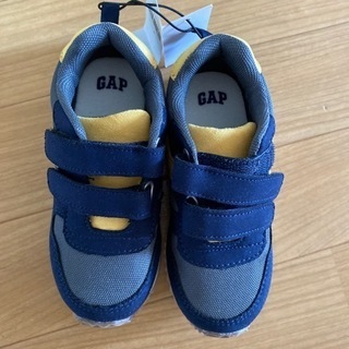 新品！CAPキッズスニーカーの画像