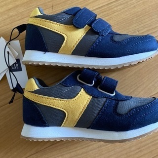 新品！CAPキッズスニーカーの画像