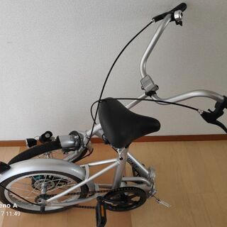 16インチ　折りたたみ自転車の画像