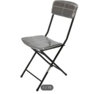 ニトリ　折り畳みテーブルと椅子セットの画像