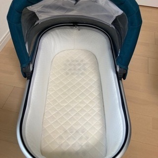 Uppababy VISTA V2 バシネット単体　2020年モデルの画像