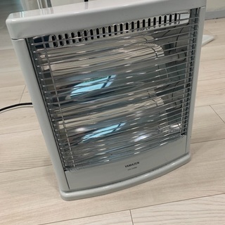 電気ストーブ　ヒーター　山善　2018年製