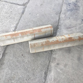 車輪止め、駐車場用の画像