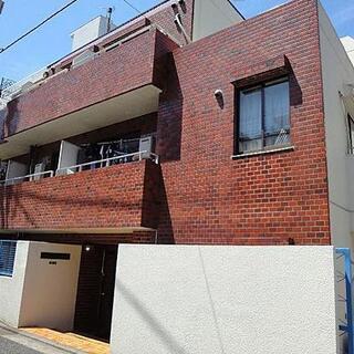 ★オーナーチェンジ★　◆スカイコート新宿・表面利回り：６．４％◆...