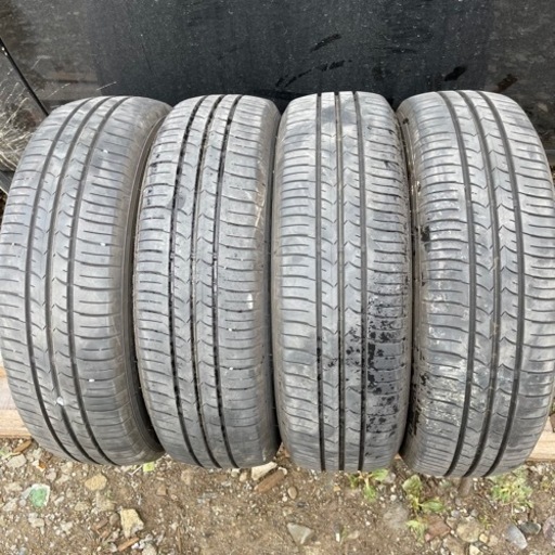 バリ山　グッドイヤー　175/65R15 夏タイヤ　2018年製