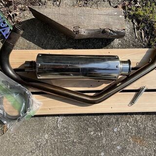 カワサキ　TR２５０用社外マフラー