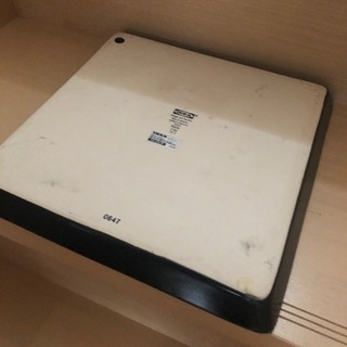 IKEA 陶器　トレイ　黒の画像