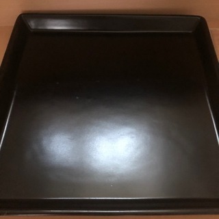 IKEA 陶器　トレイ　黒の画像