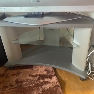 Panasonic 40インチ？テレビ、テレビ台の画像