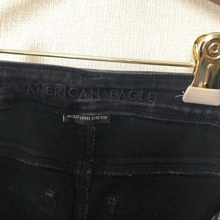 American Eagle ジーンズの画像