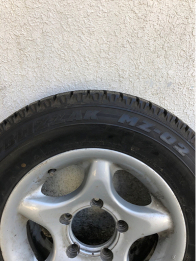 スタッドレス ブリザック MZ02 タイヤ