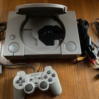 ■初代プレイステーションPS 1■本体■中古品■おまけ付きの画像