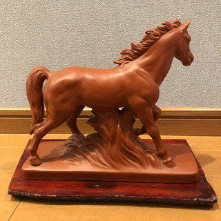 馬の置物、水晶2個(箱付き)の画像