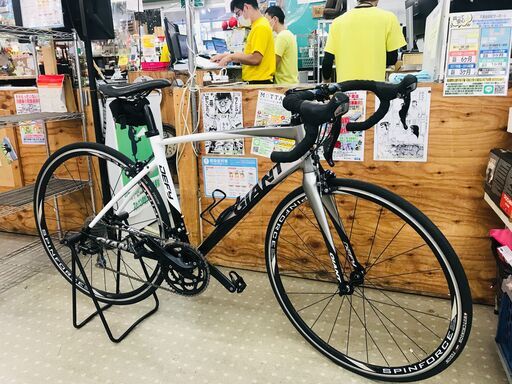 GIANT DEFY3 2010モデル ロードバイク