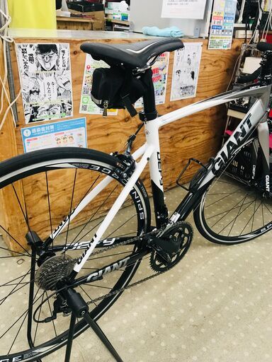 GIANT DEFY3 2010モデル ロードバイク