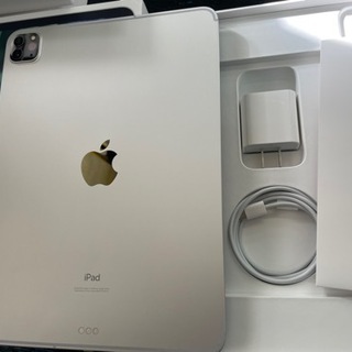 ②【美品】 iPad pro 第2世代 128GB 11インチ シルバー 2021/10/17