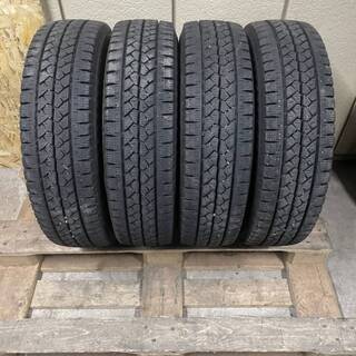 ハイエース キャラバン☆超バリ山スタッドレス☆15インチスタッドレス☆貨物!195/80R15 107/105L LT BRIDGESTONE ブリザックVL1 2019年4本!