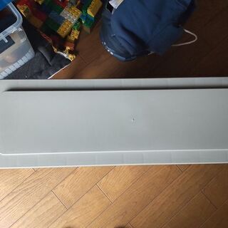 スキマ収納家具の画像