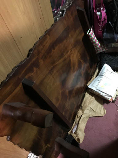 20万円で購入した一枚板のテーブル
