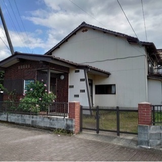 ◯東多久町戸建て 駅徒歩１分 スーパー隣 ８K 65,000円◯