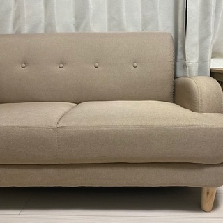 【お譲り先決まりました】【使用期間1年】二人掛けソファの画像