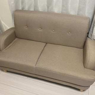 【お譲り先決まりました】【使用期間1年】二人掛けソファの画像